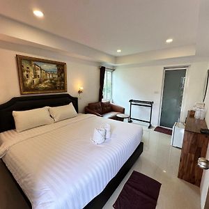 Standard Zimmer mit Kingsize-Bett